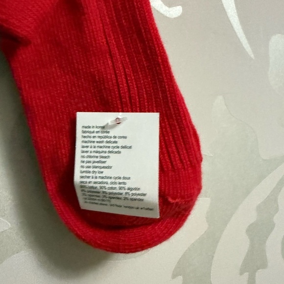 Free People Super Scrunch Socks Red NWT - Picture 5 of 5